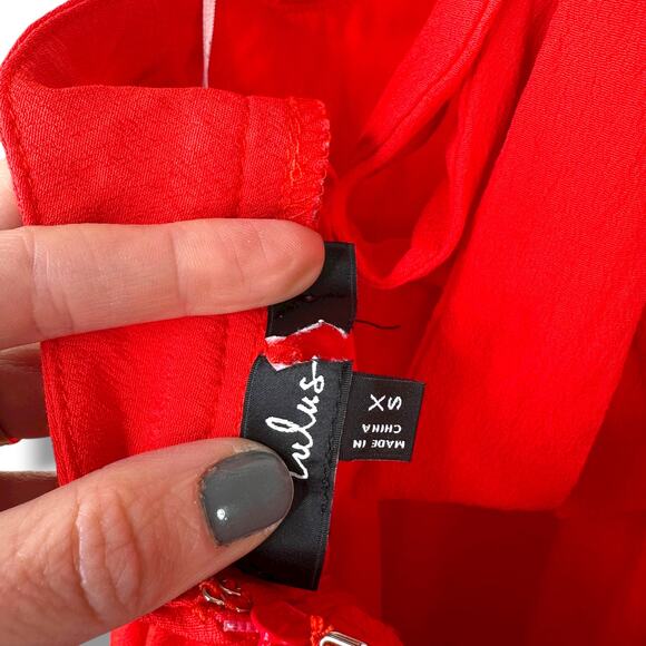 Lulus NWOT Bold New Look Bright Red Tie-Back Cut-Out Full Midi Swing Dress XS - Picture 9 of 10